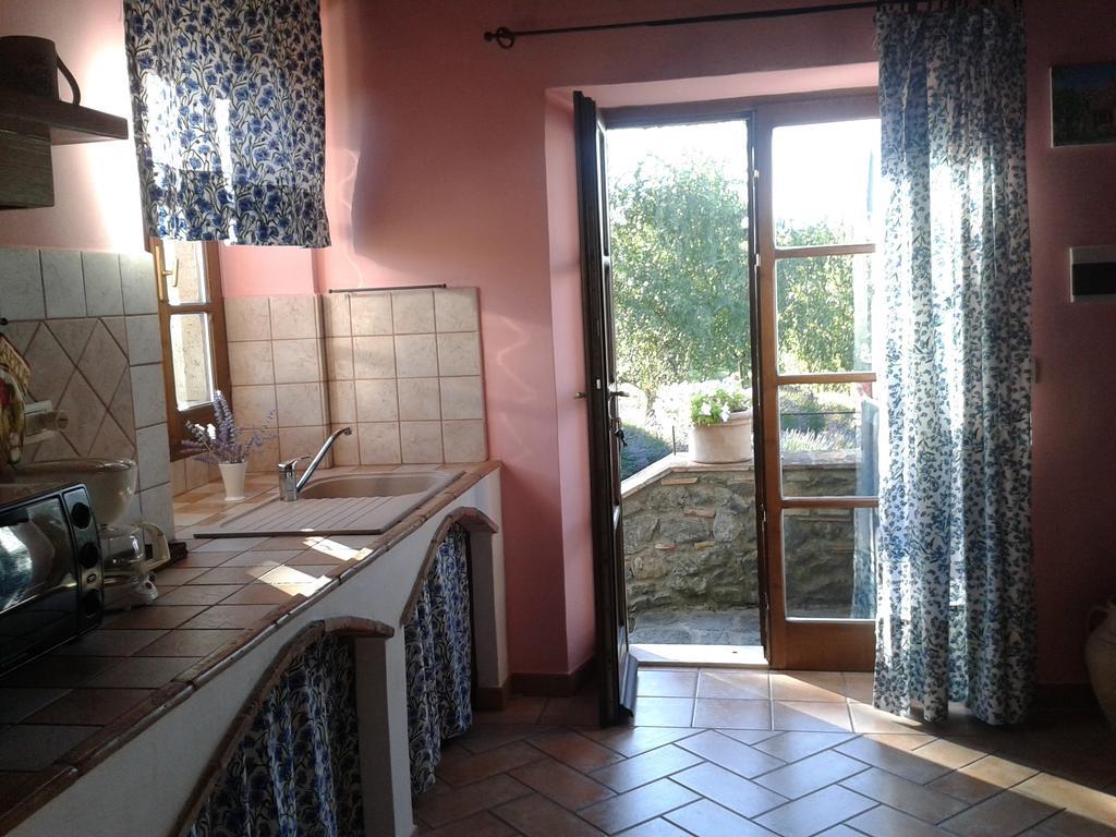 Agriturismo Cantinaccia Di Sopra Питильяно Номер фото