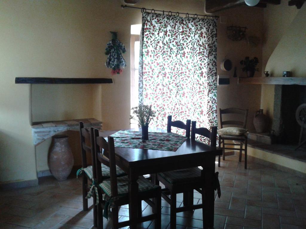Agriturismo Cantinaccia Di Sopra Питильяно Номер фото